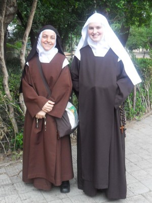 Carmelite nuns